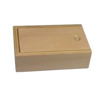 WOODEN BOX WITH RETRACTABLE LID