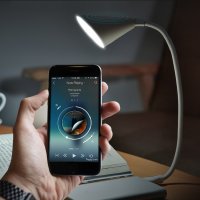 USB LAMP WITH WIRELESS SPEAKER