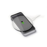 RUBBER-COATED SLIM WIRELESS 10 W FAST-CHARGING PAD