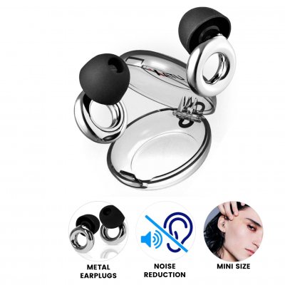 Metal earplugs with replaceable tips