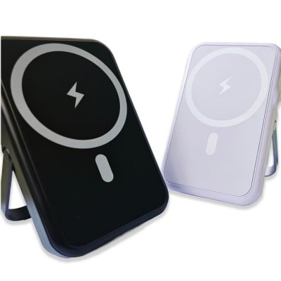 5000 mAh - Magnetic power bank with 15 W wireless charging and QC 22,5 W, with stand