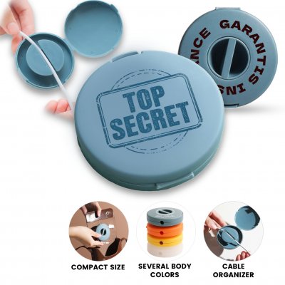 Retractable cable case